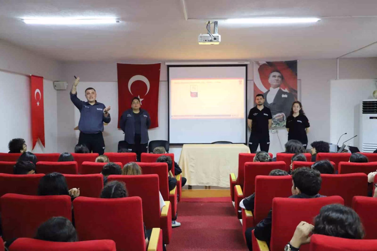 NAFAD’dan okullarda afet farkındalık eğitimleri
