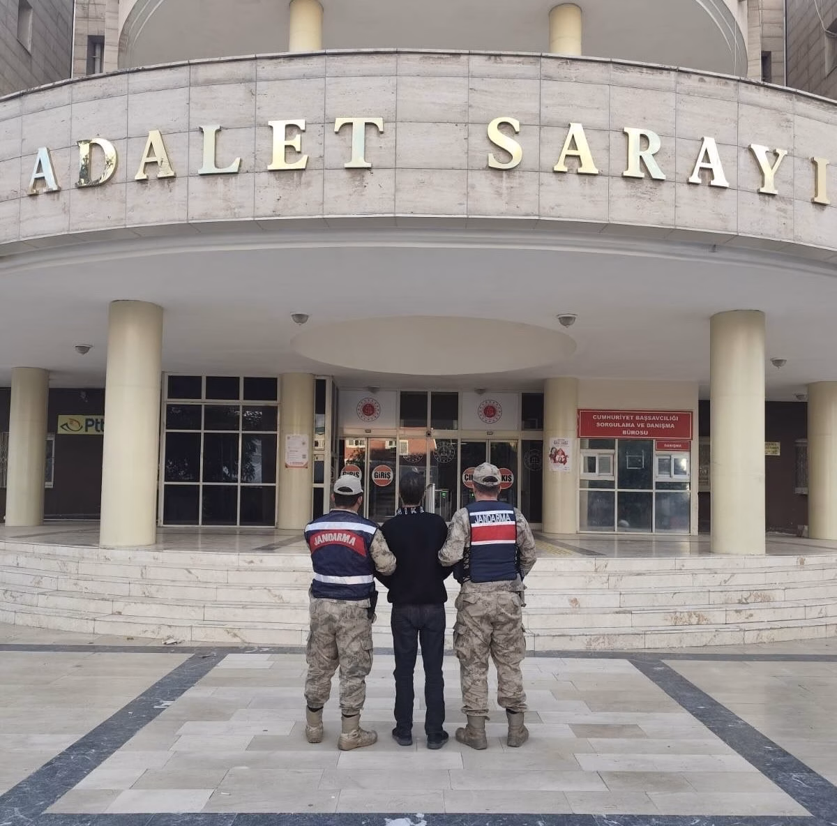 Şanlıurfa'da Hırsızlık Hükümlüsü Yakalandı
