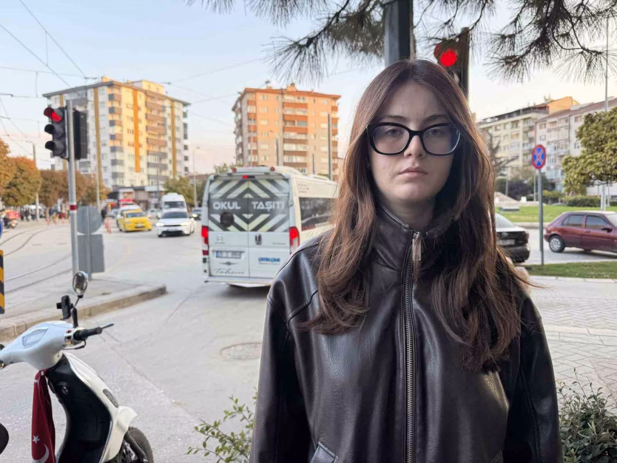 Eskişehir'de yolda yürüyene yumruklu saldırı