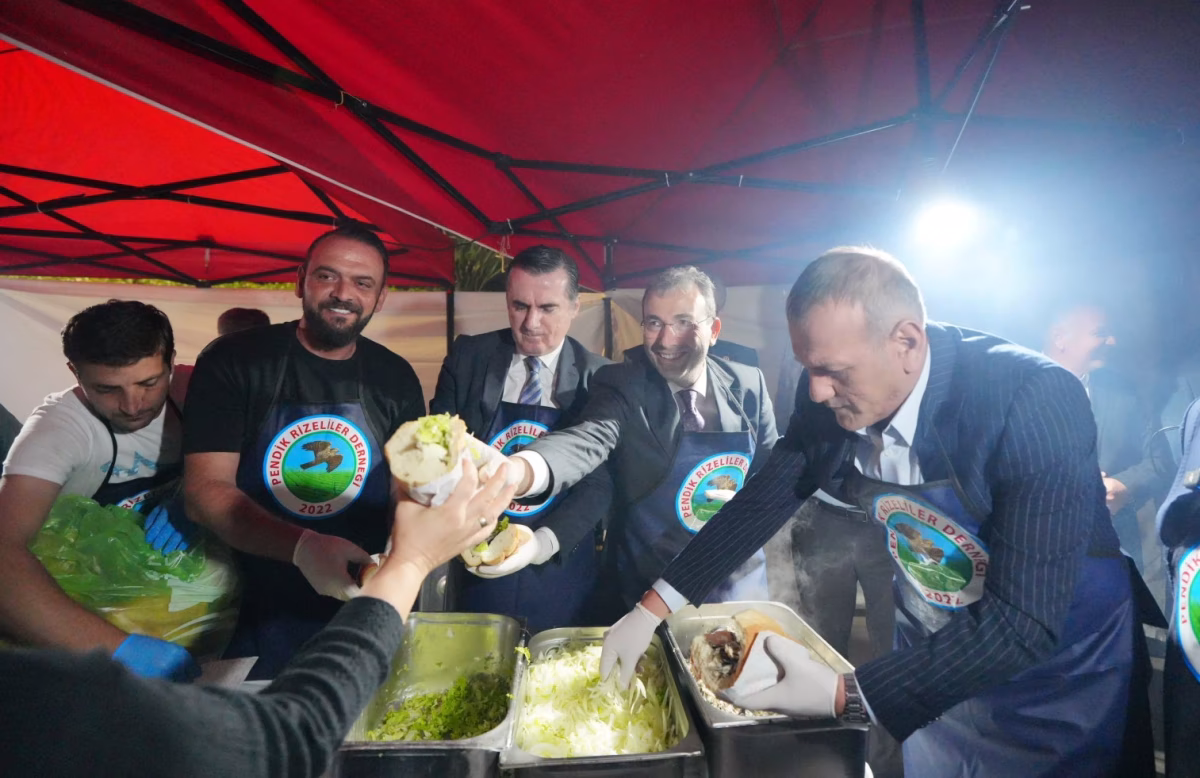 Pendik'te Hamsi Festivali Coşkusu Yaşandı