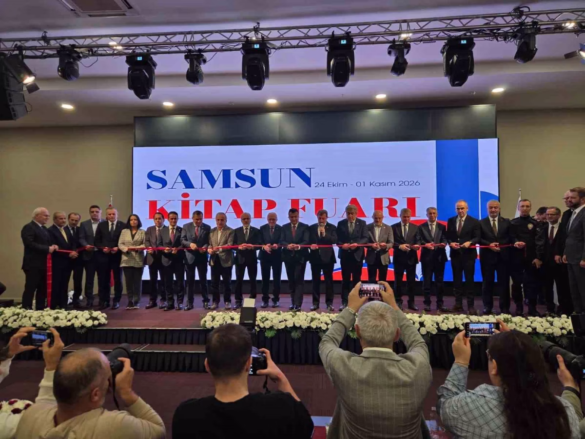Samsun Kitap Fuarı kapılarını ziyaretçilere açtı