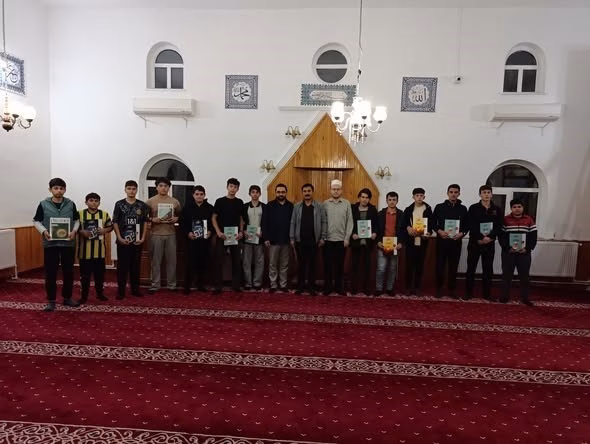 Emirdağ'da Gençler Cami Buluşmasında Bir Araya Geldi