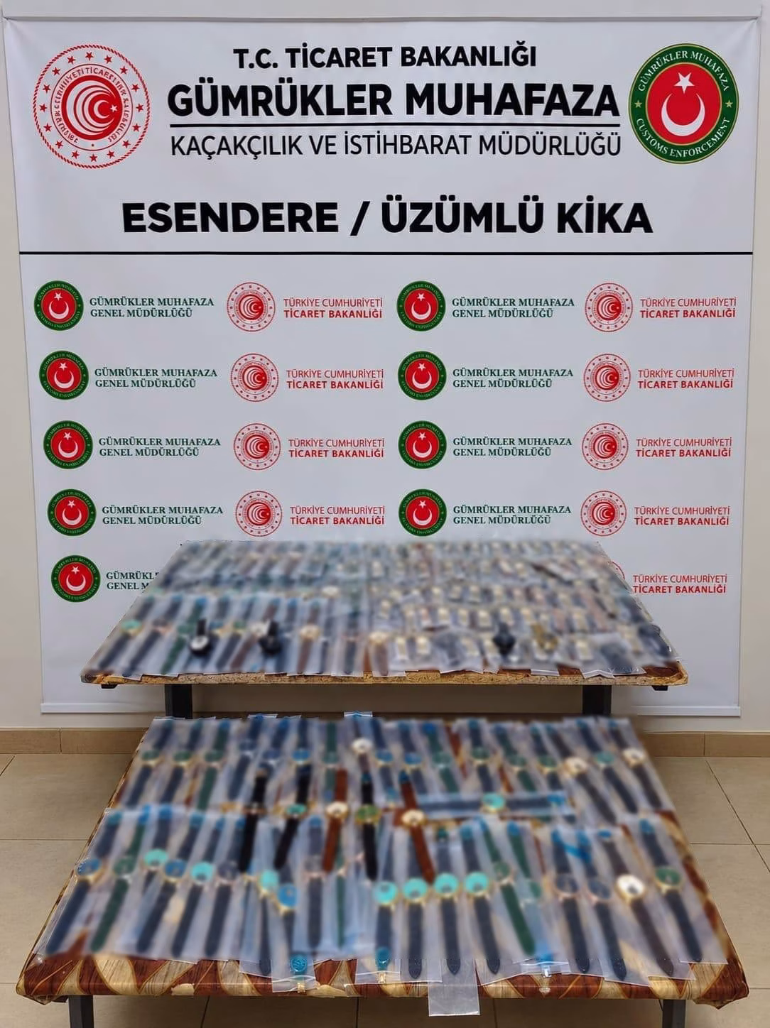 Hakkari'de kaçak eşya operasyonunda büyük vurgun