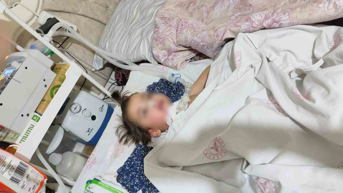 Hakkari'de Kalbi Duran Hasta Helikopterle Sevk Edildi