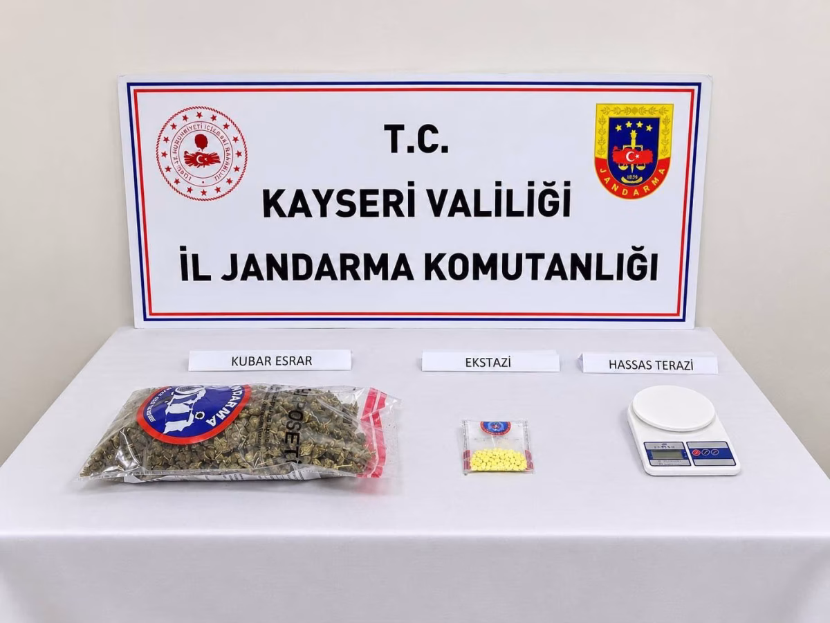 Kayseri’de 1 Kilo Uyuşturucu Ele Geçirildi