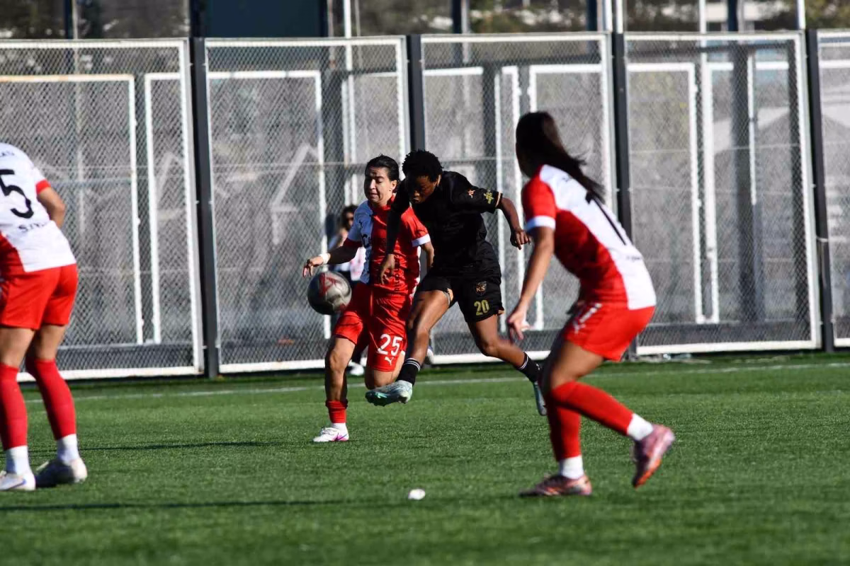 Kayseri Kadın FK evinde berabere kaldı