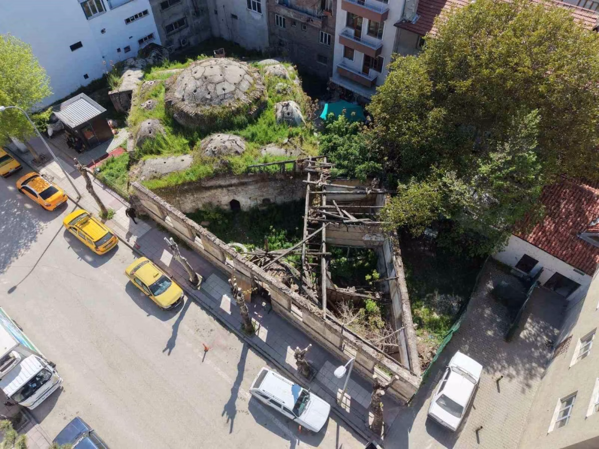 200 yıllık tarihi hamam kütüphane oluyor