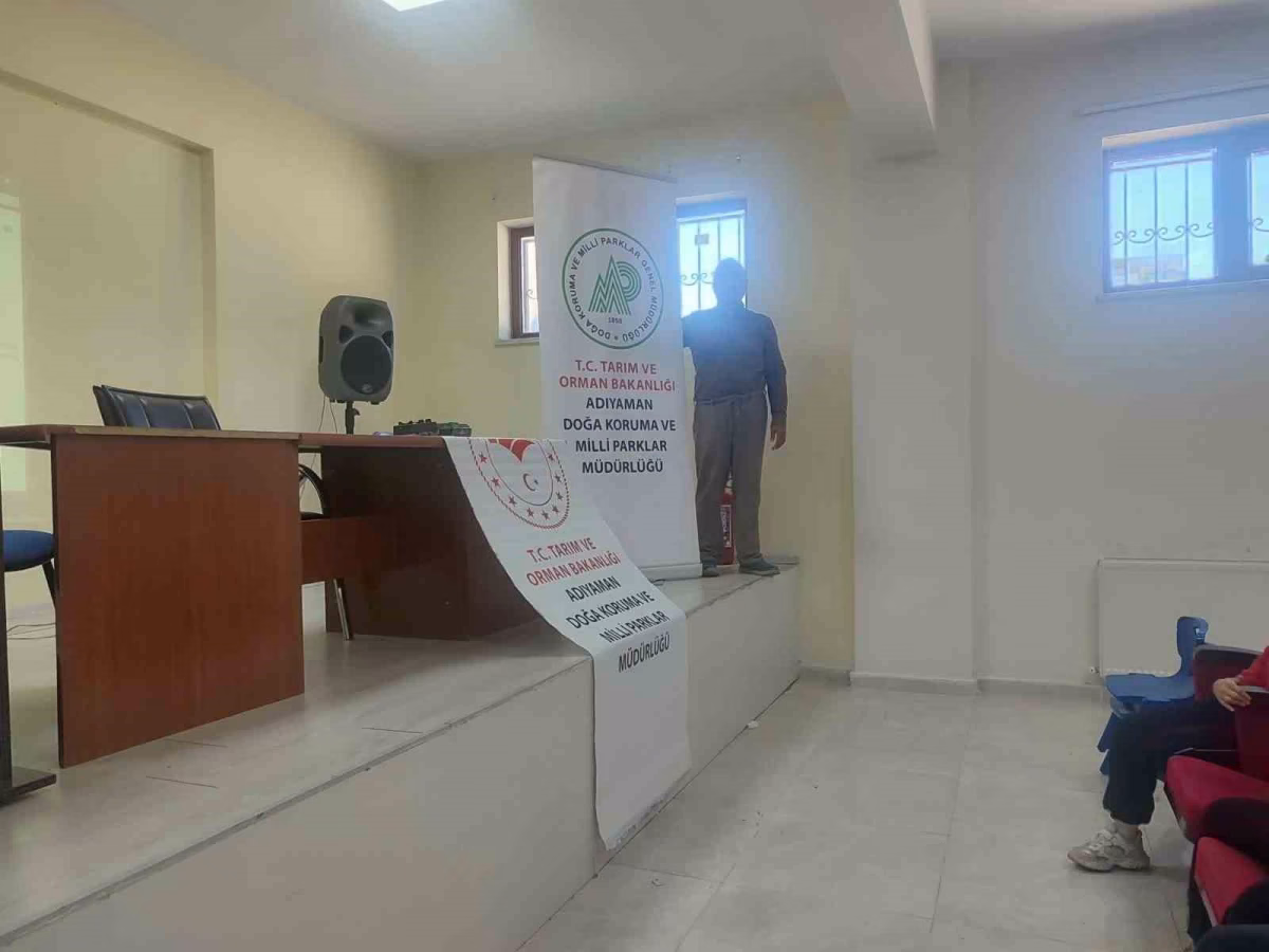 Adıyaman'da Öğrencilere Doğa Eğitimi Verildi