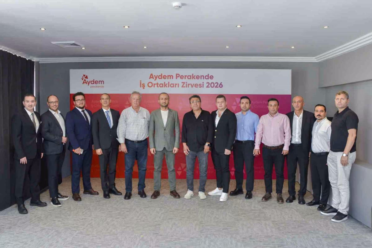 Aydem Perakende iş ortaklarıyla Çeşme'de buluştu