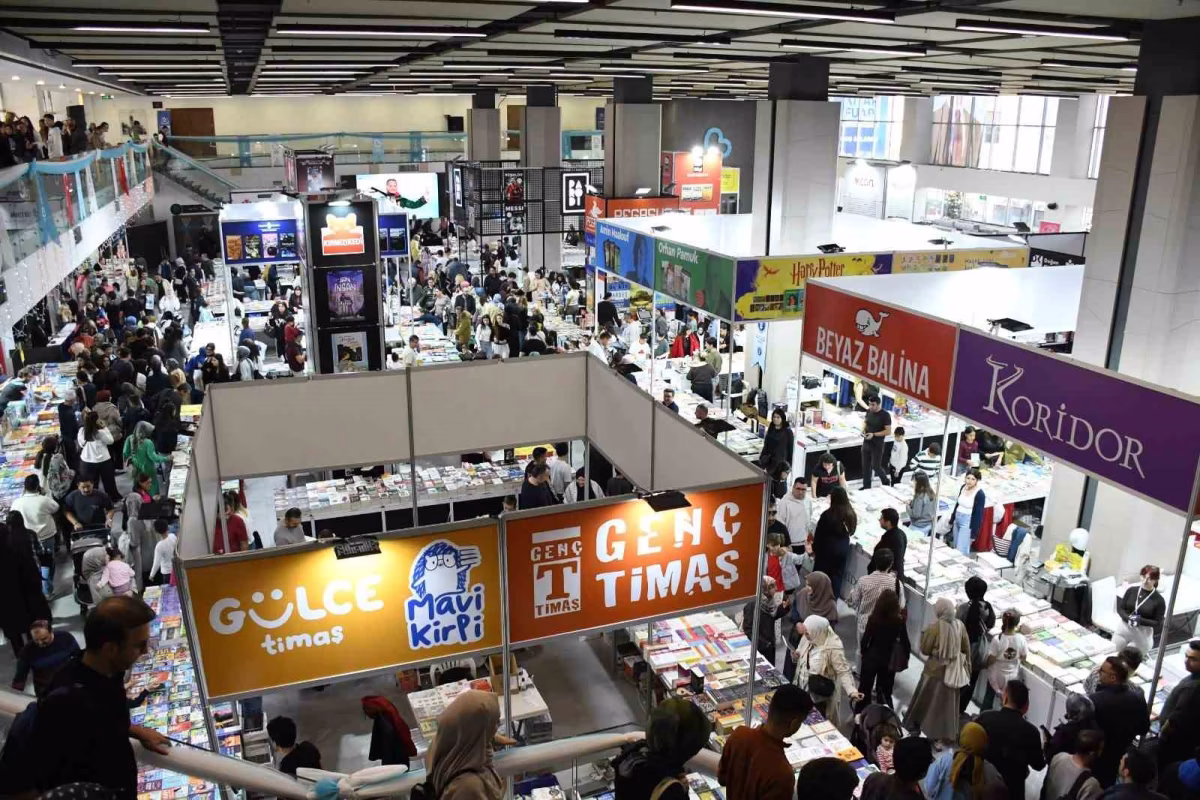 Balıkesir Kitap Fuarı Ziyaretçi Rekoru Kırdı