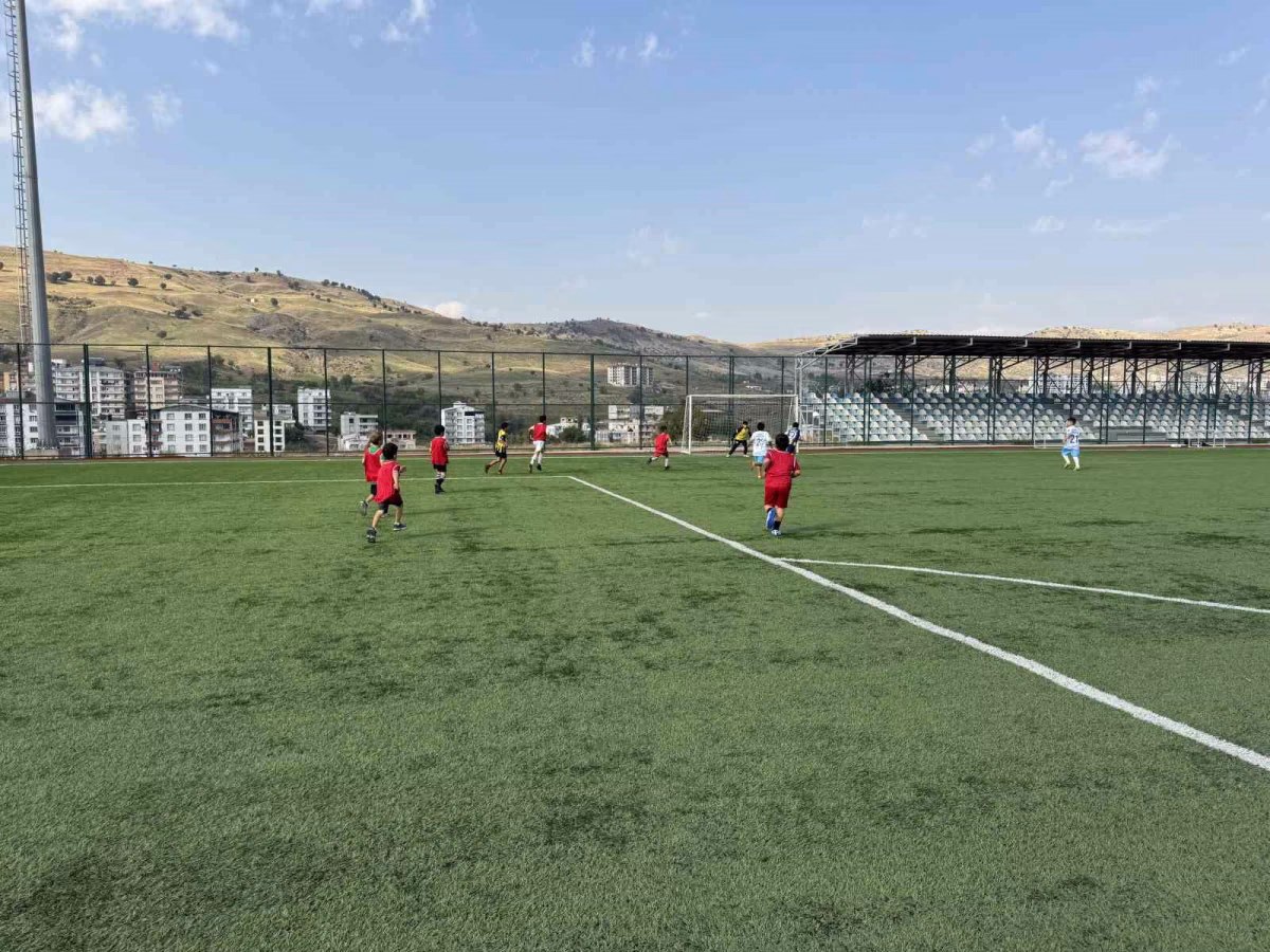 Çocuklar Çermik'te sporla hayata bağlanıyor