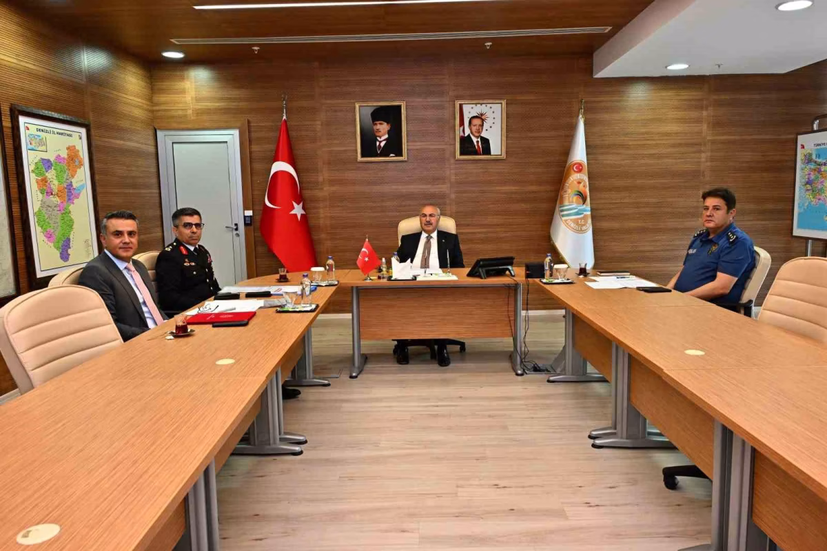 Denizli'de okul güvenliği önlemleri kararlılıkla sürdürülüyor