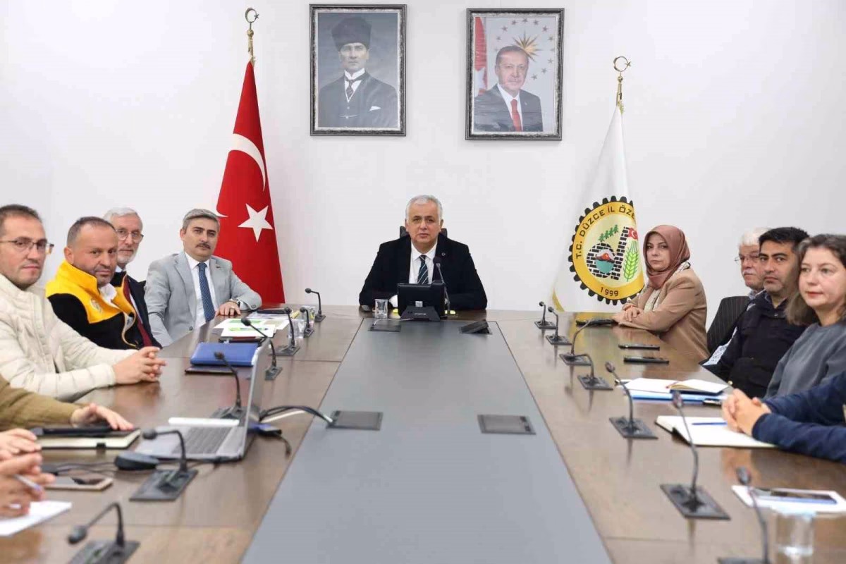 Düzce’de Eğitim Yatırımları Toplantıda Ele Alındı