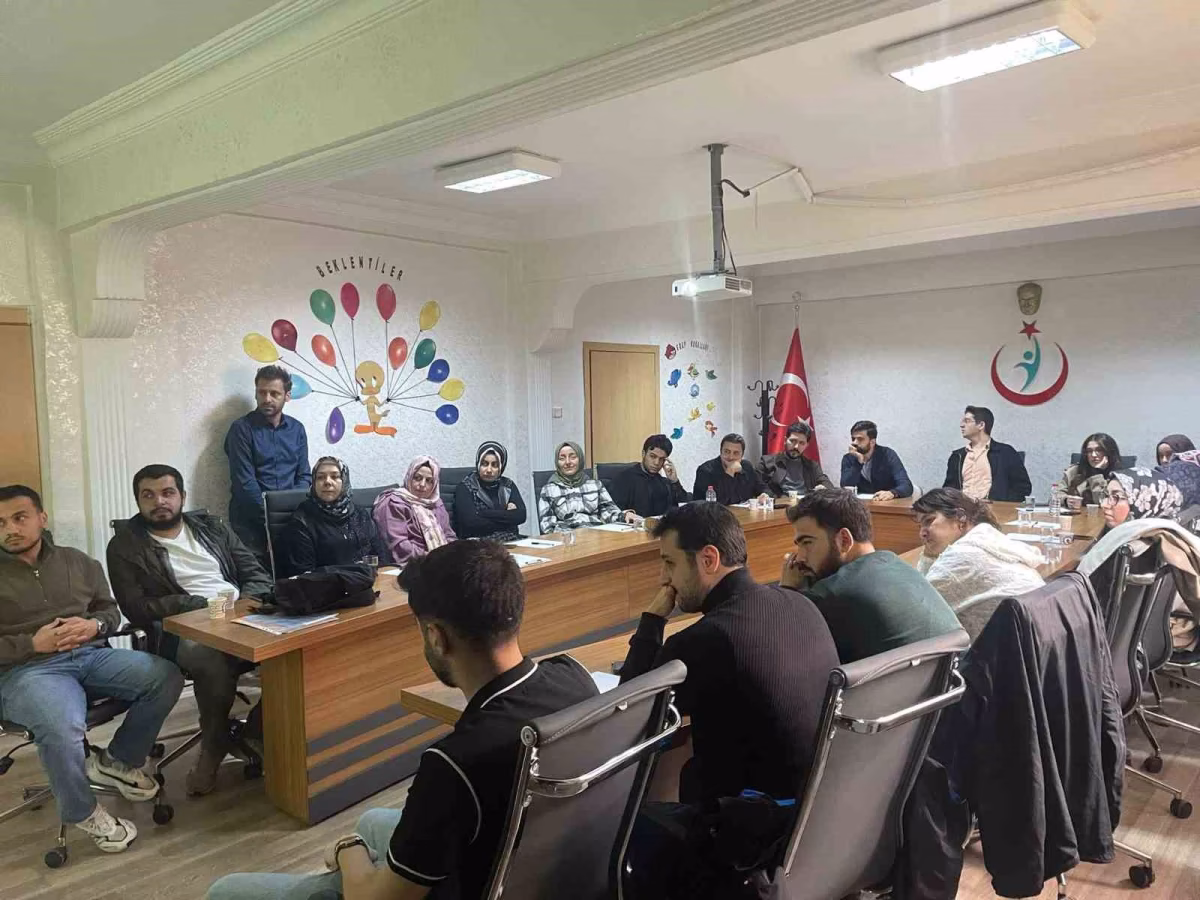 Elazığ'da Meme Kanseri Bilinçlendirme Eğitimi Verildi