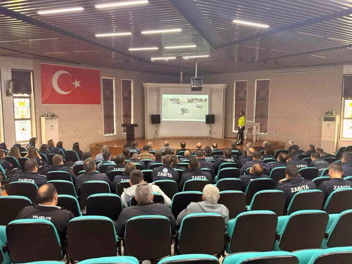 Erzincan'da Zabıta ve Şoförlere Trafik Eğitimi