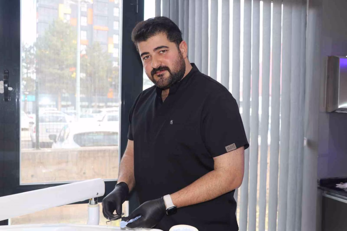 Eypio'ya benzeyen diş hekimi ilgi odağı