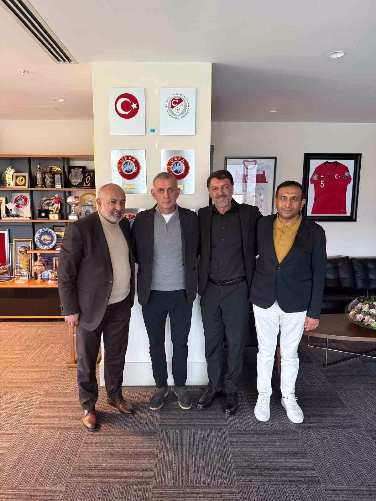 Kayserispor'dan TFF Başkanı'na Makam Ziyareti