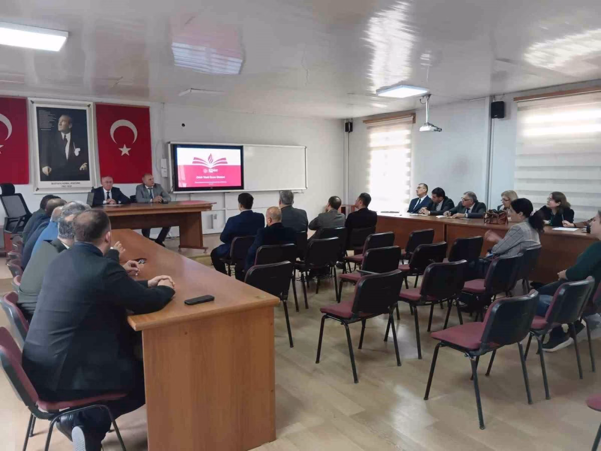 Sarıgöl'de Ortak Sınav Süreci Görüşüldü