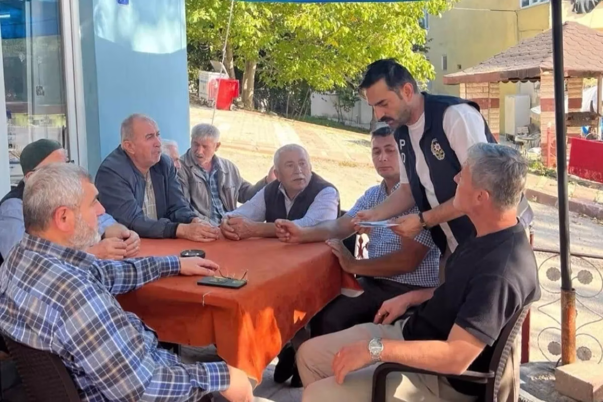 Sinop’ta Polisten Vatandaşlara Kapsamlı Bilgilendirme