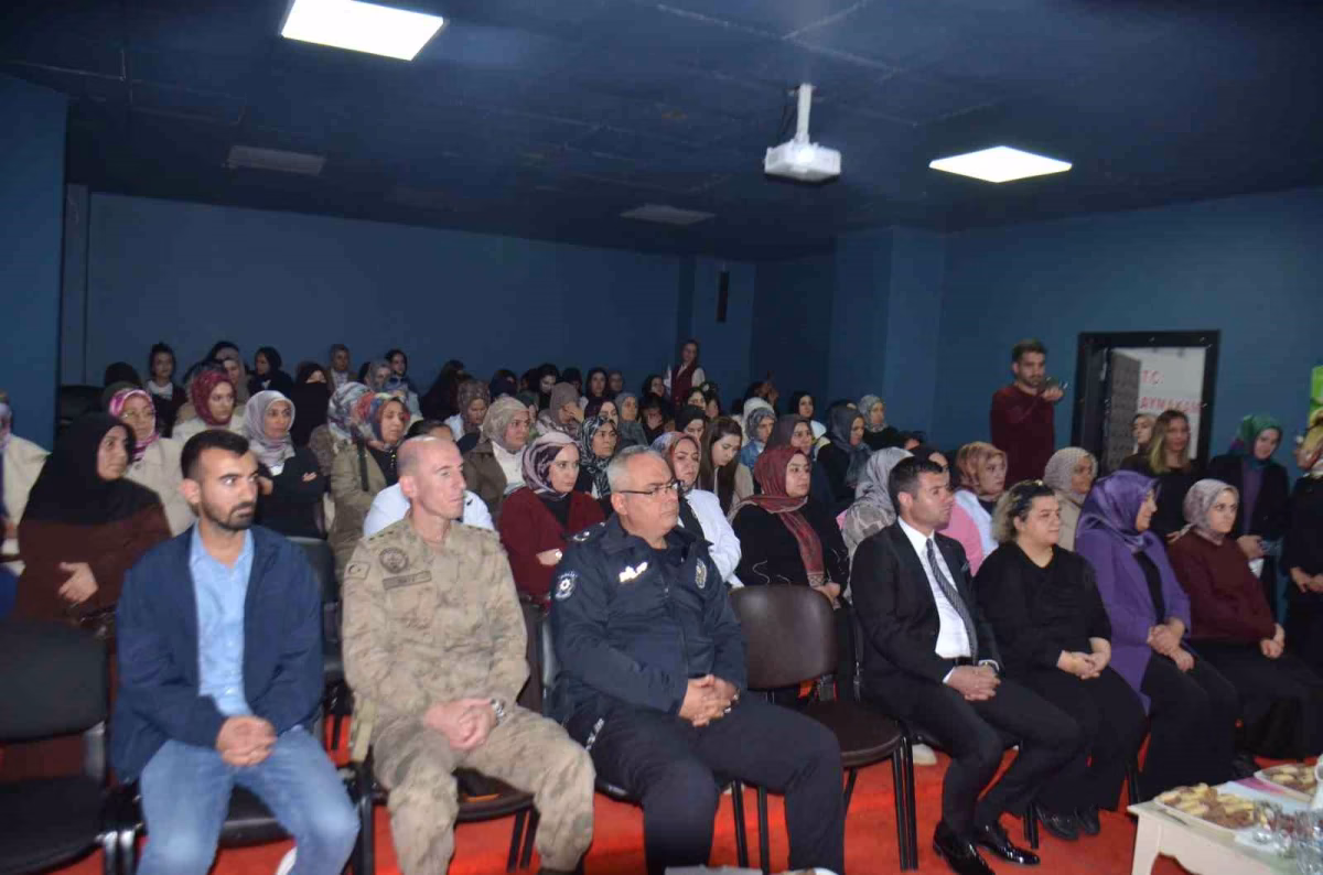 Bulanık’ta Madde Bağımlılığıyla Mücadele Semineri