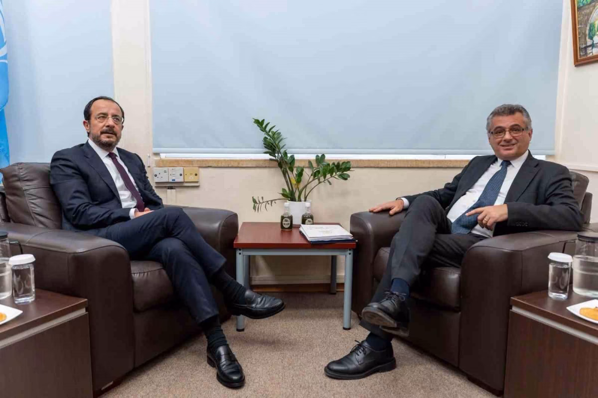Erhürman ile Hristodulidis baş başa görüştü