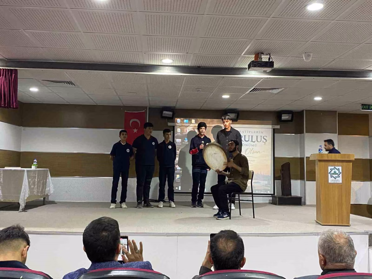 Kars'ta İmam Hatip Okulları Coşkuyla Kutlandı
