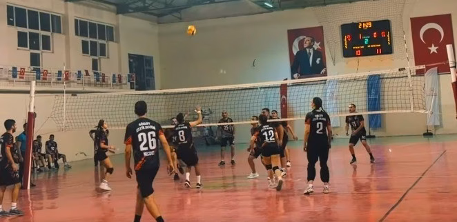 Söğüt'te kurumlar arası voleybol turnuvası sona erdi