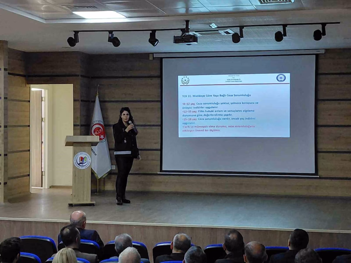 Tokat'ta 584 eğitimciye okul güvenliği eğitimi verildi