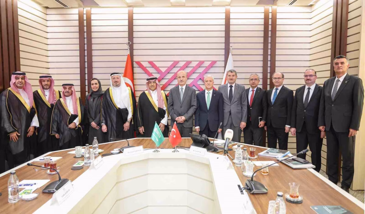 Türkiye ve Suudi Arabistan Arasında Eğitim Zirvesi