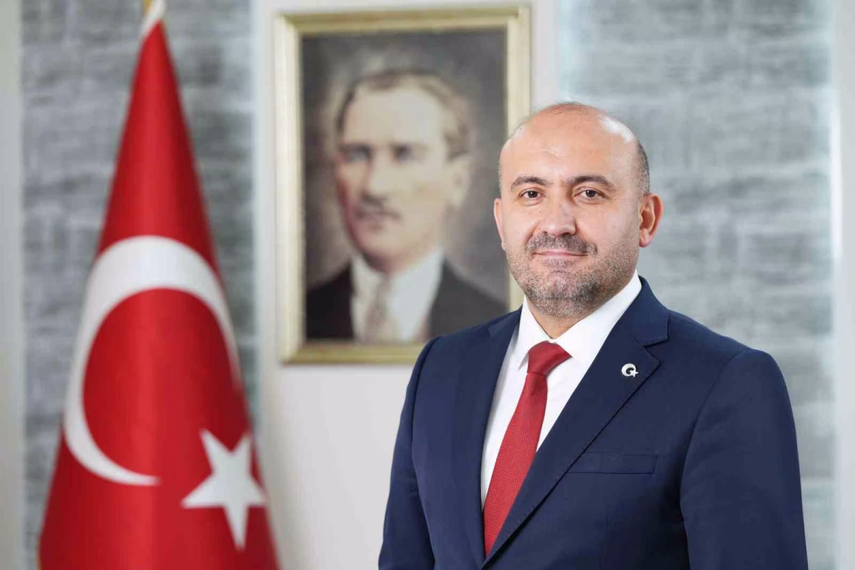 AK Parti'den 103. Yıl Cumhuriyet Mesajı