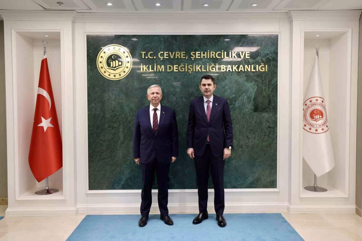 Bakan Kurum Mansur Yavaş'ı Kabul Etti