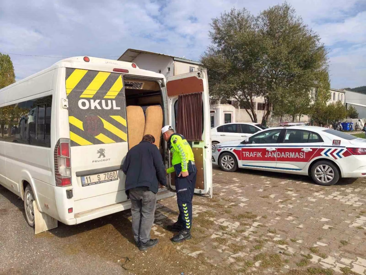 Bilecik'te Okul Servislerine Sıkı Denetim