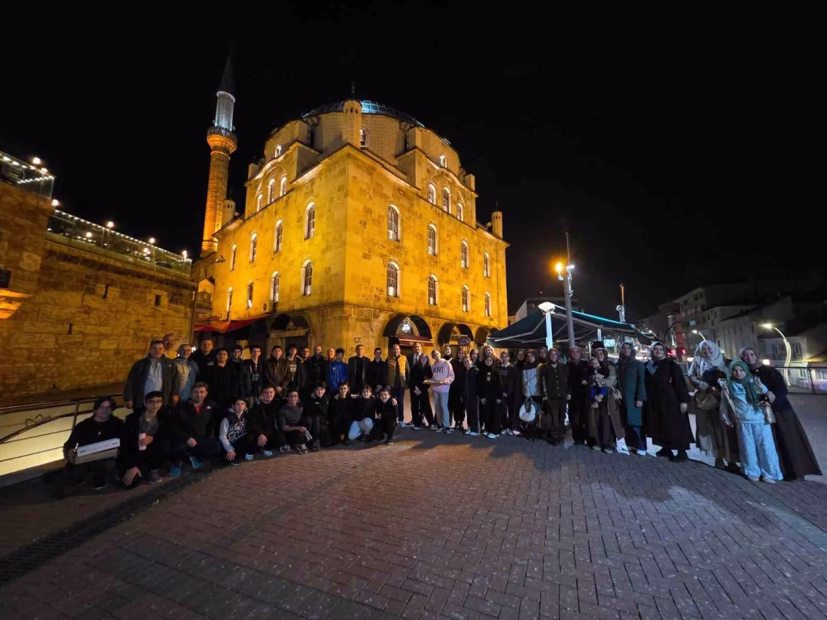 Bolu'da öğrenciler ve aileler camide buluştu