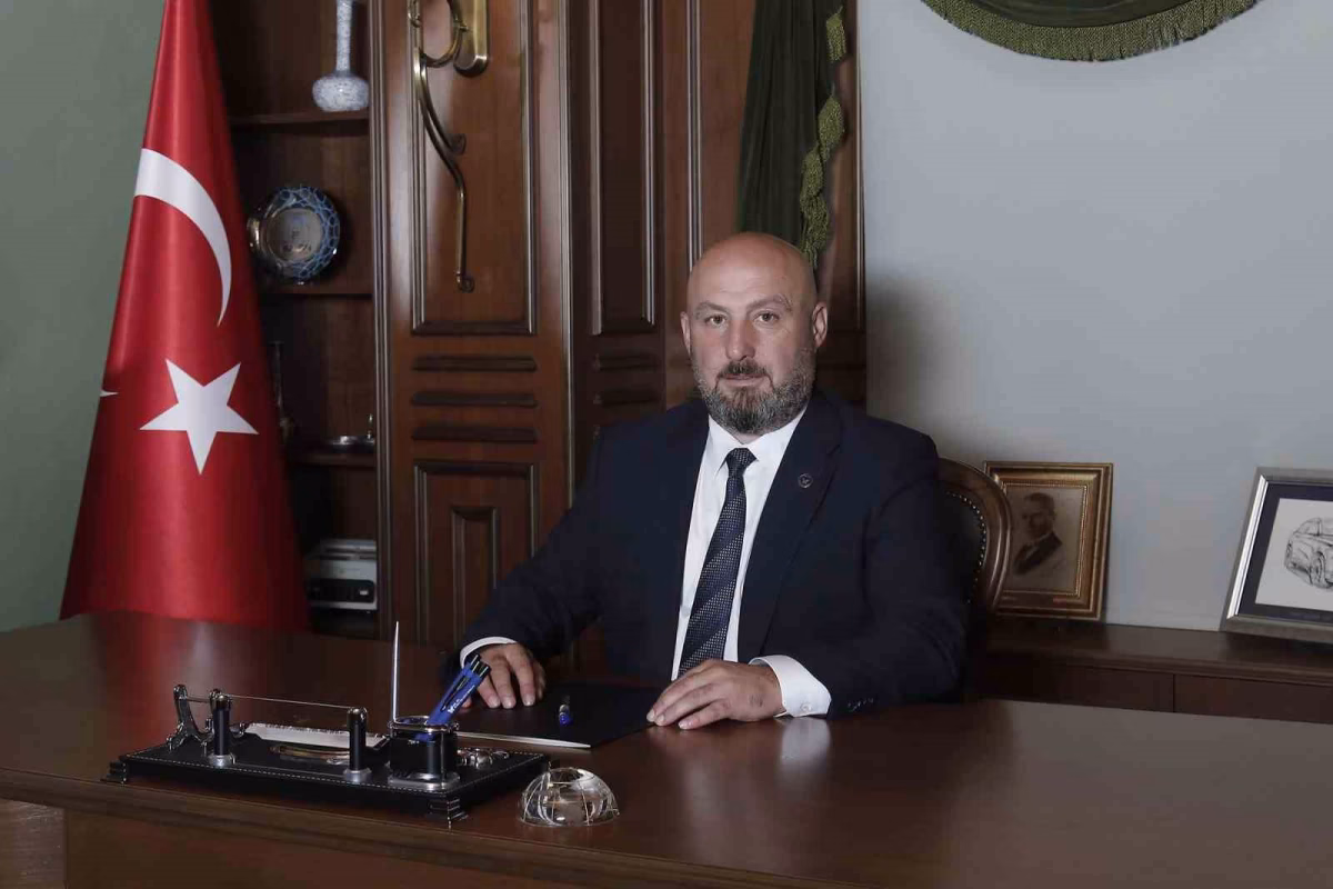 Bursa TB Başkanı İbrahim Özhan'dan Cumhuriyet Mesajı