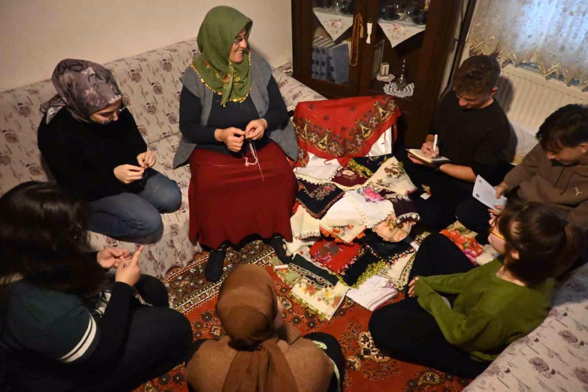 Denizli'de Sandıktaki Hafıza Gün Yüzüne Çıkıyor