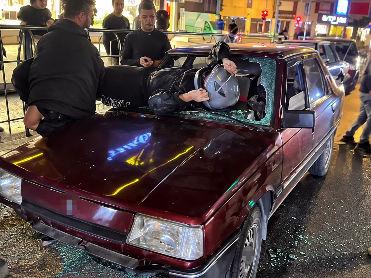 Düzce'de Kaza: Otomobilin Camından İçeri Girdi