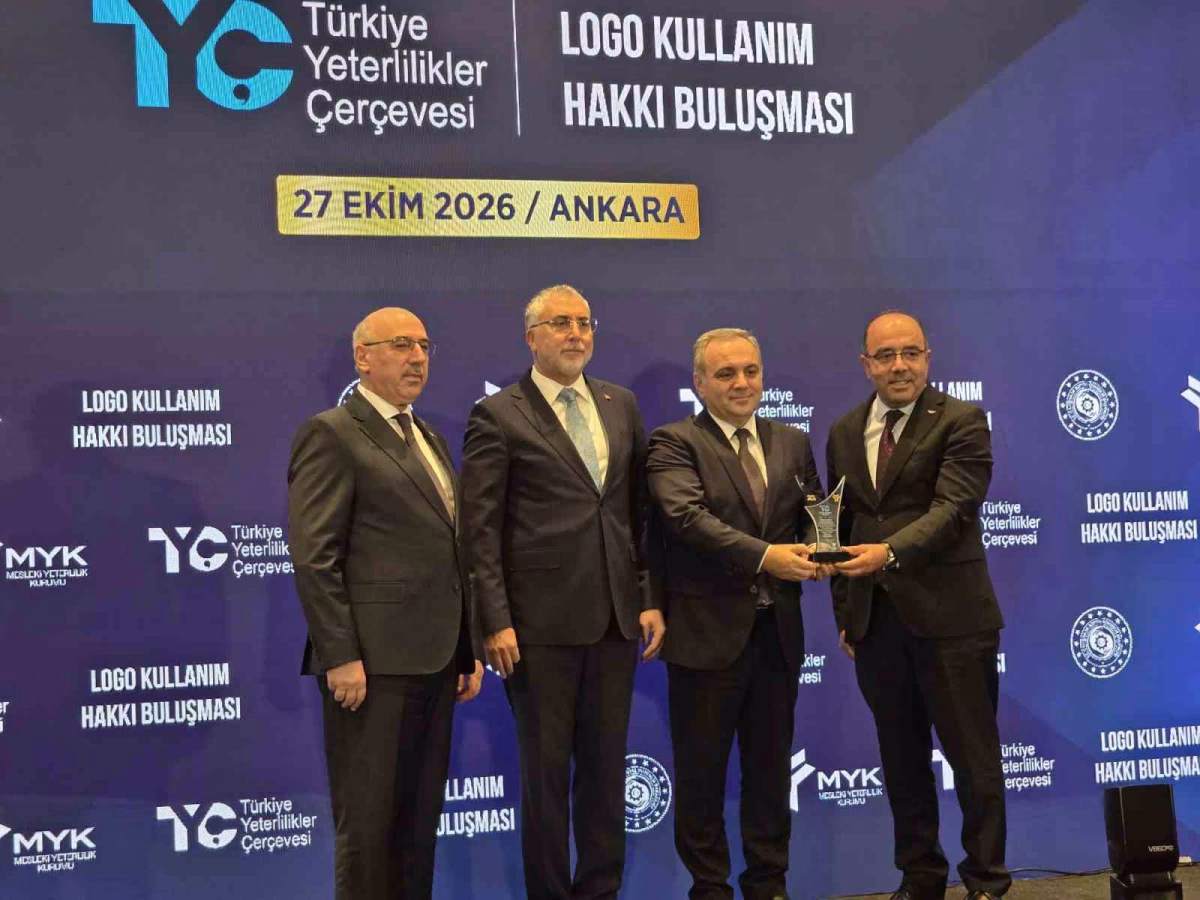 Erciyes Üniversitesi TYÇ Logo Ödülü Aldı
