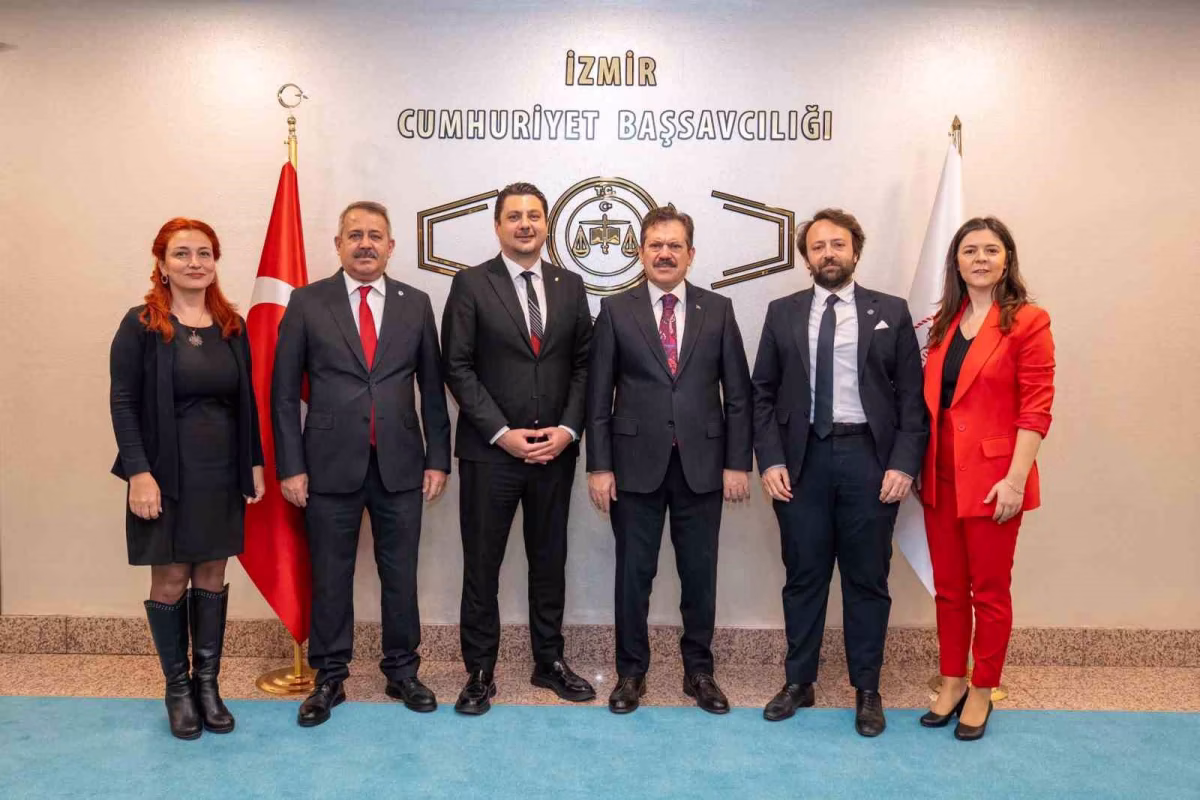İzmir Barosu'ndan Başsavcı Yeldan'a Ziyaret