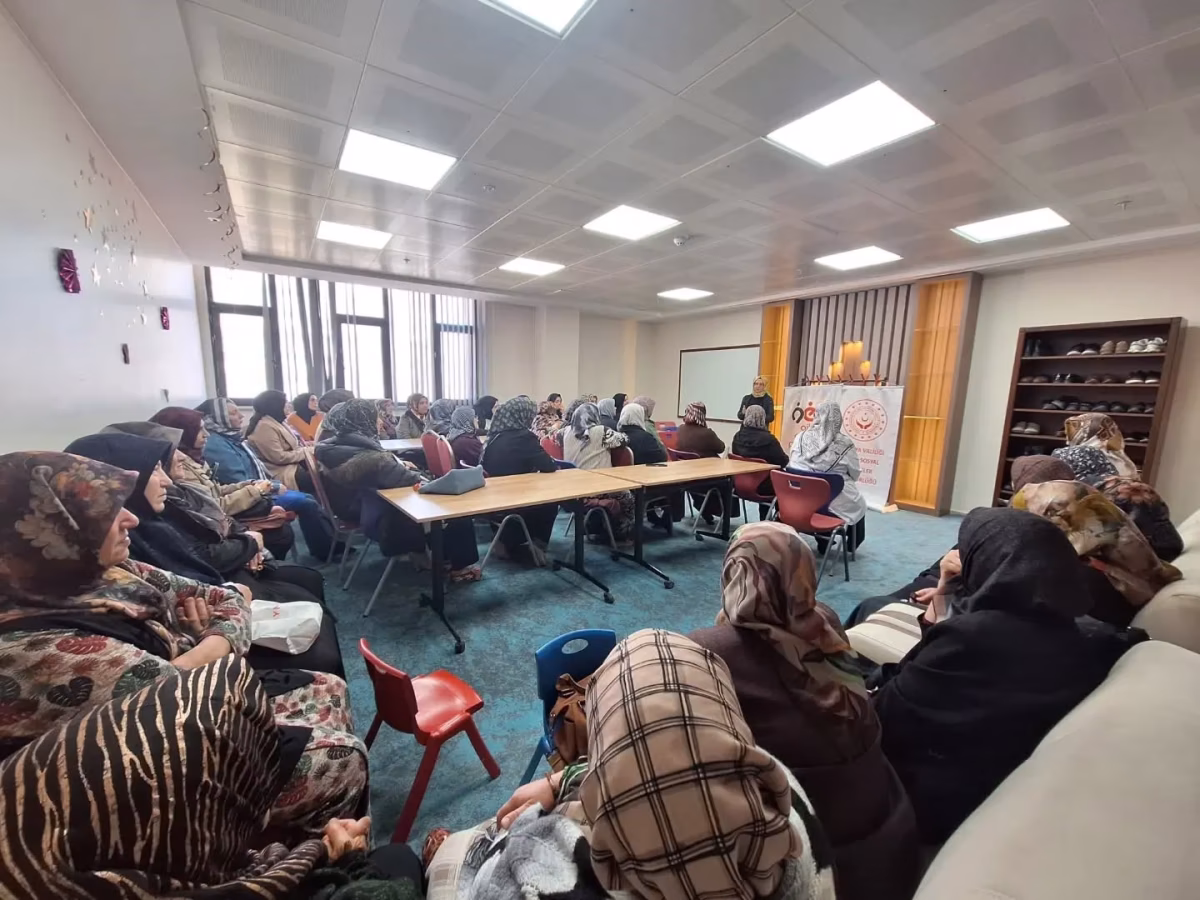 Kursiyerlere Yaşam Boyu Eğitim Verildi