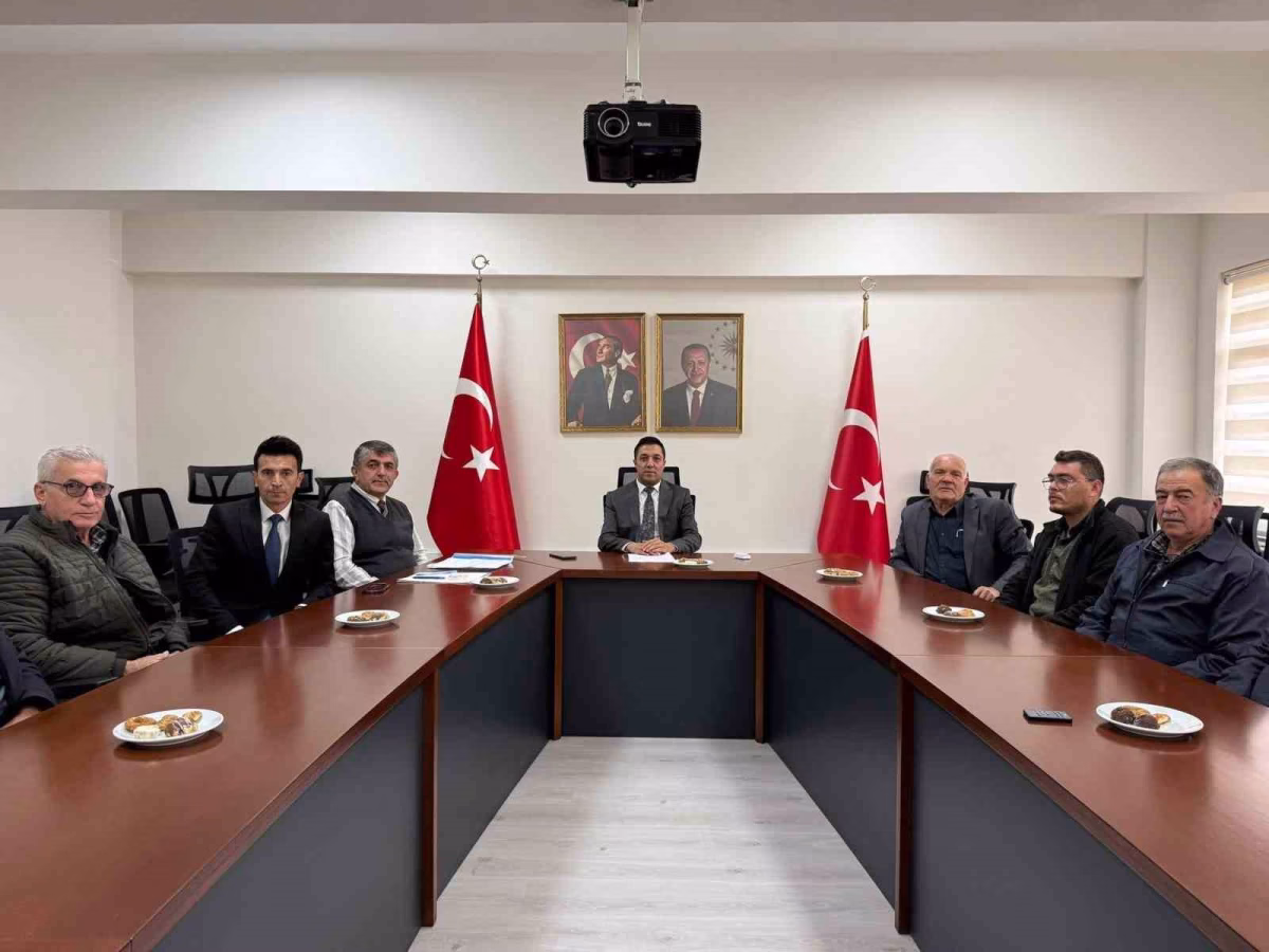 Şaphane'de 2027 yılı bütçesi görüşüldü