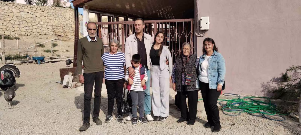 Sivas'ta Aracı Arızalanan Alman Gezginin Hikayesi