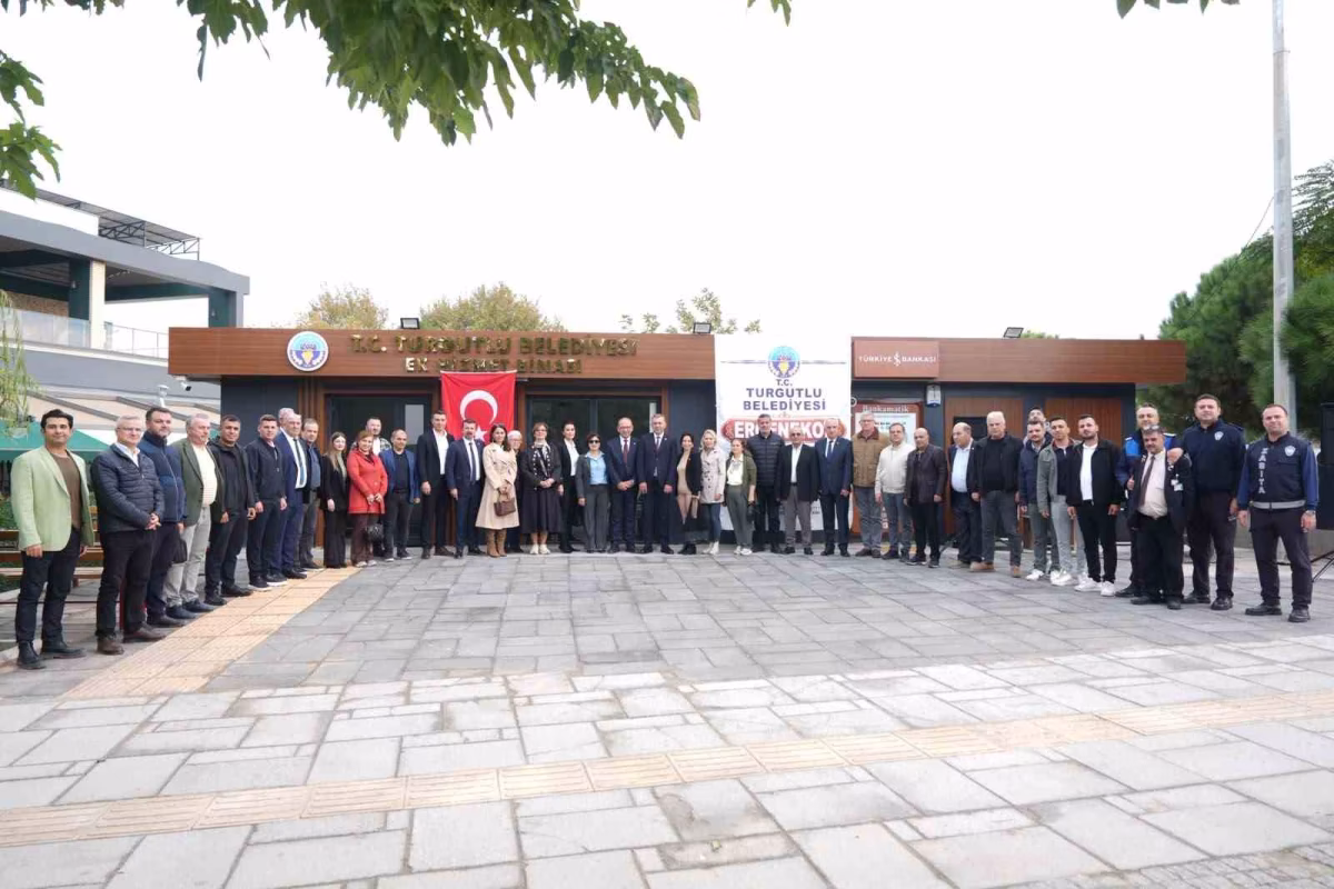 Turgutlu'da Ek Hizmet Binası Hizmete Açıldı