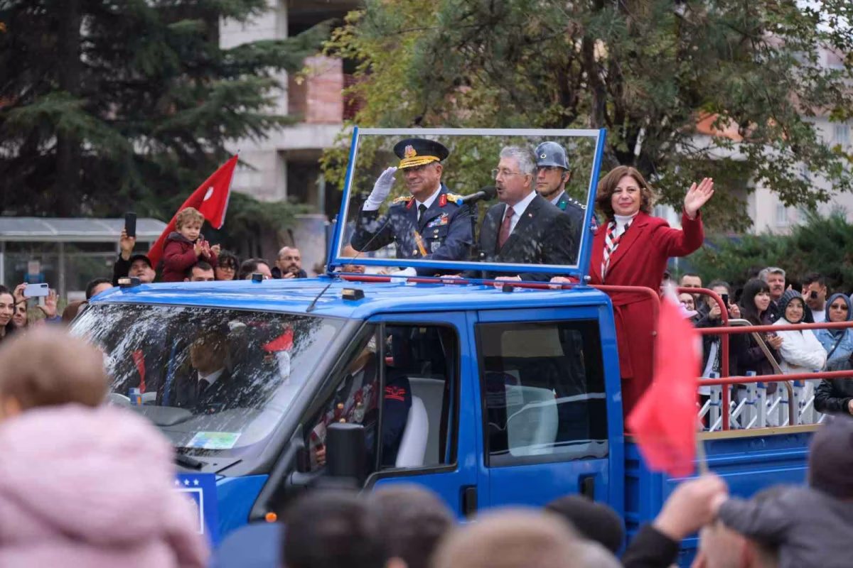 Ataşehir’de 29 Ekim Cumhuriyet Coşkusu