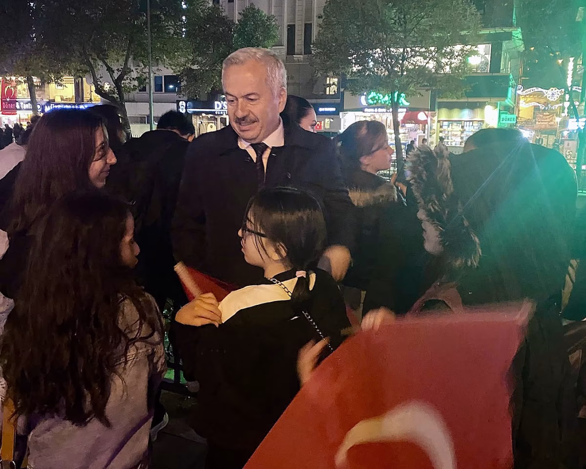Çocuklarla Cumhuriyet Coşkusu