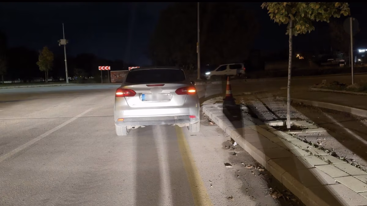 Pencere almaya gitti, uyuşturucuyla yakalandı