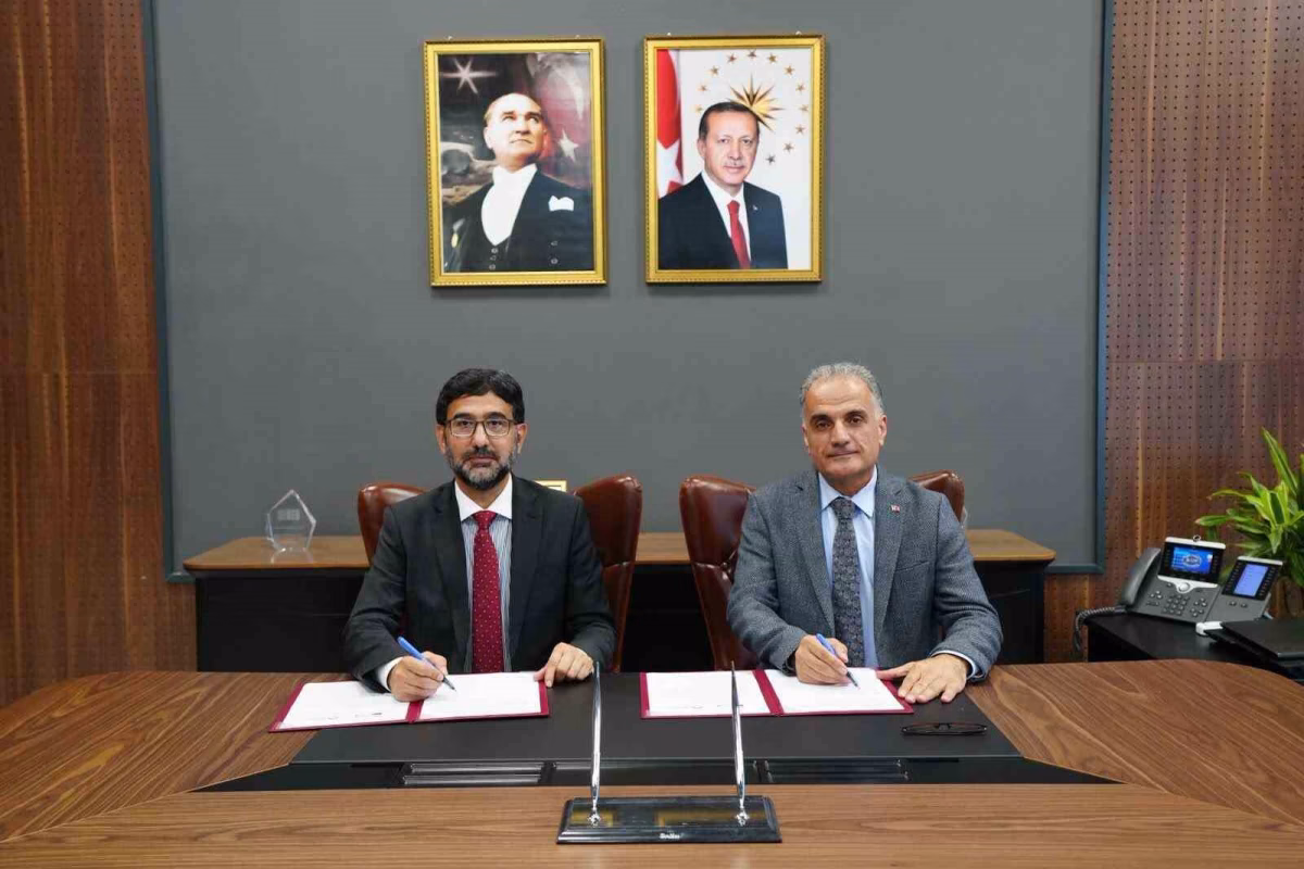 Sakarya Üniversitesi ile Pakistan'dan Stratejik İş Birliği