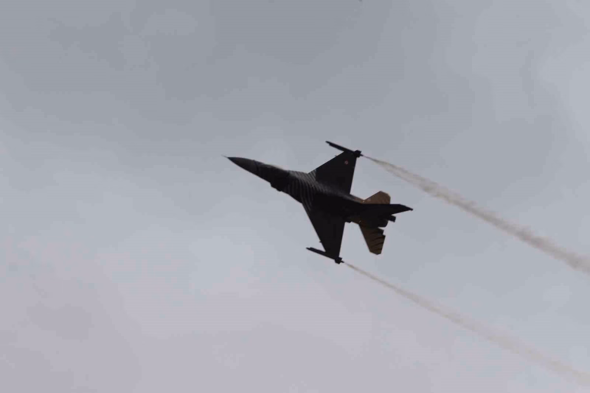 SOLOTÜRK Eskişehir Gösterisi Nefes Kesti