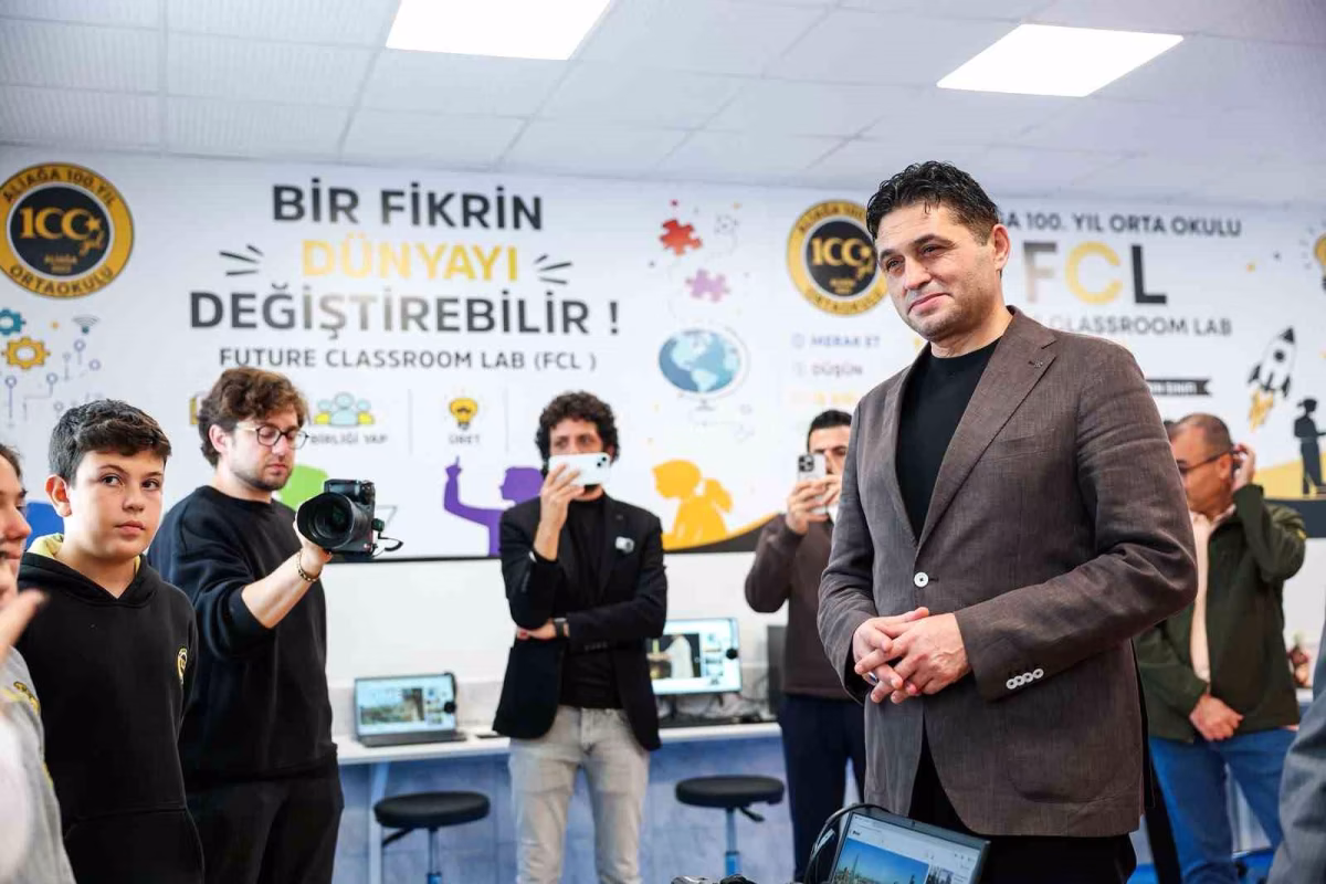 Aliağa'da Geleceğin Sınıf Laboratuvarı Açıldı