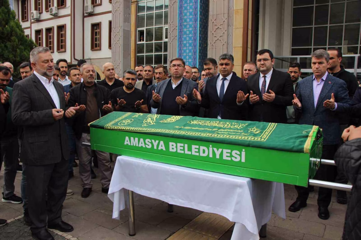 Bisiklet Kazası Geçiren Adliye Çalışanı Kurtarılamadı