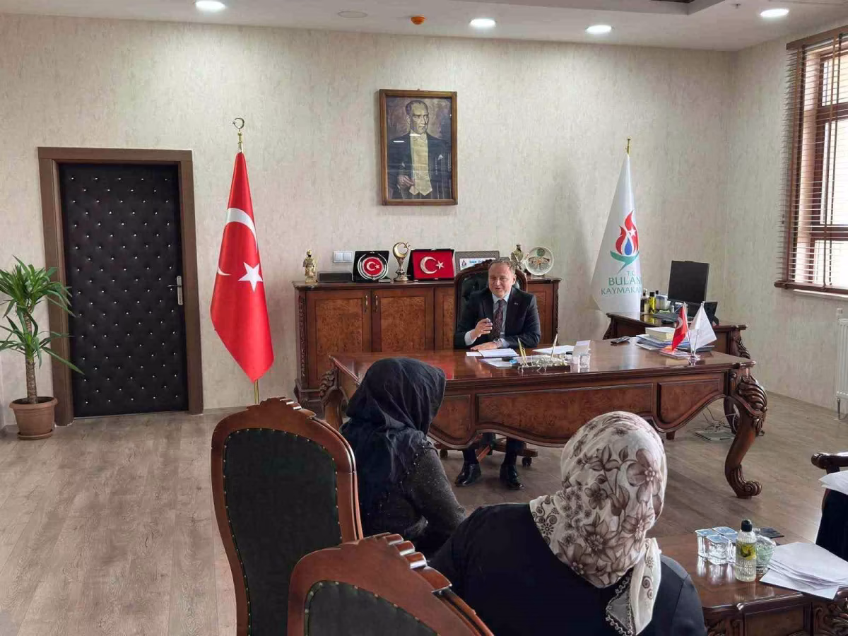 Bulanık'ta Halk Günü Toplantısı Düzenlendi
